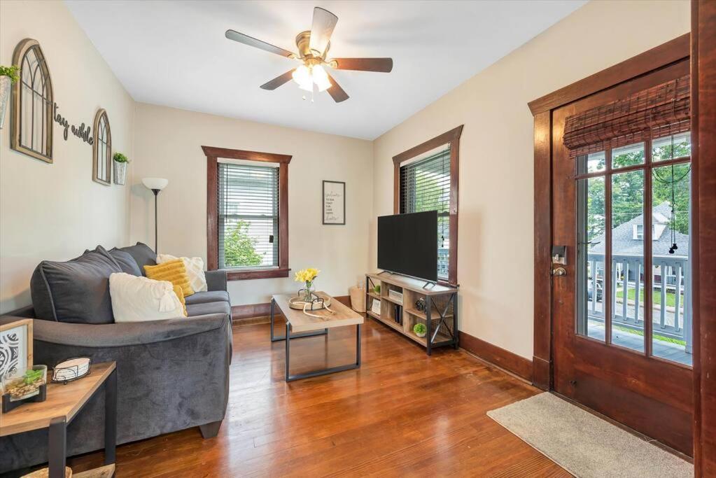 Rand House! Near Purina - 5 Min Walk To Riverfront Washington Exterior foto